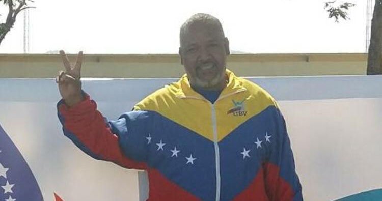 Lee más sobre el artículo [:es]Tristeza en FISU América: murió el Secretario General Sandy Rodriguez[:en]Sadness in FISU America: Secretary General Sandy Rodriguez Dies[:]